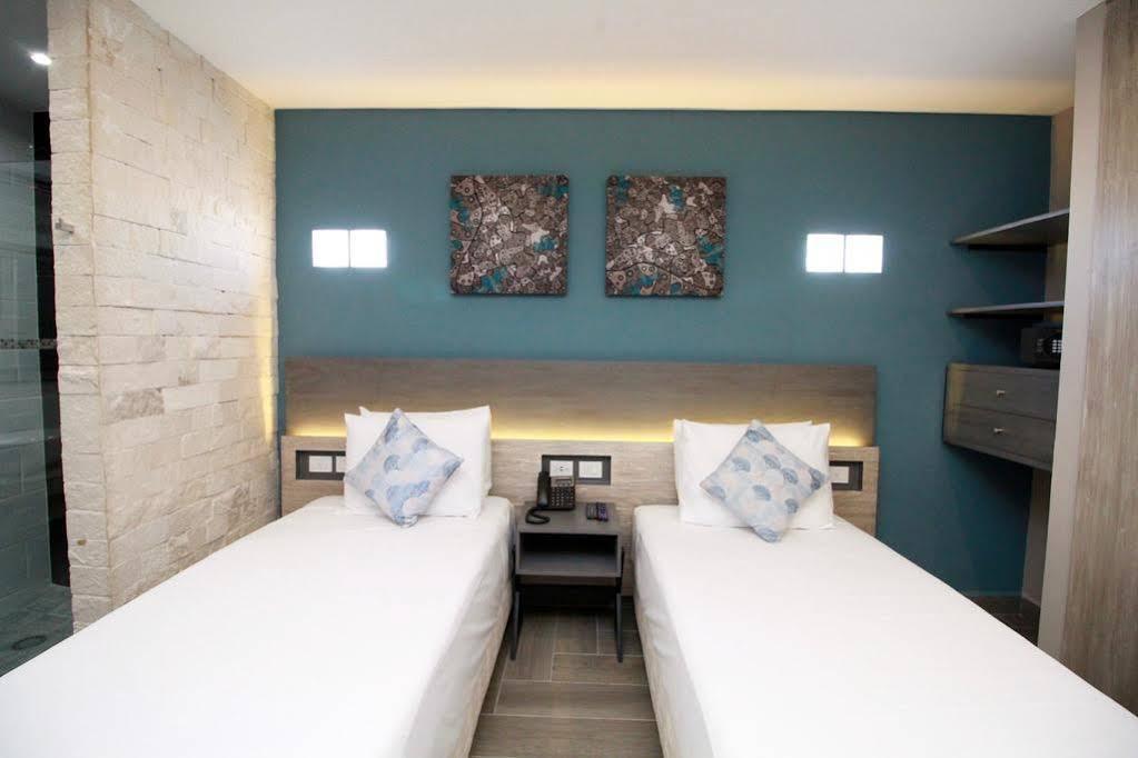 Illusion Xpress I Attraction Hotel Deluxe Плайя-дель-Кармен Екстер'єр фото